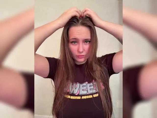 SweetyW- from BongaCams