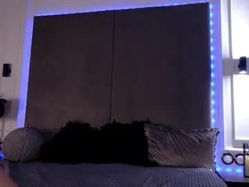 miladenver from Chaturbate